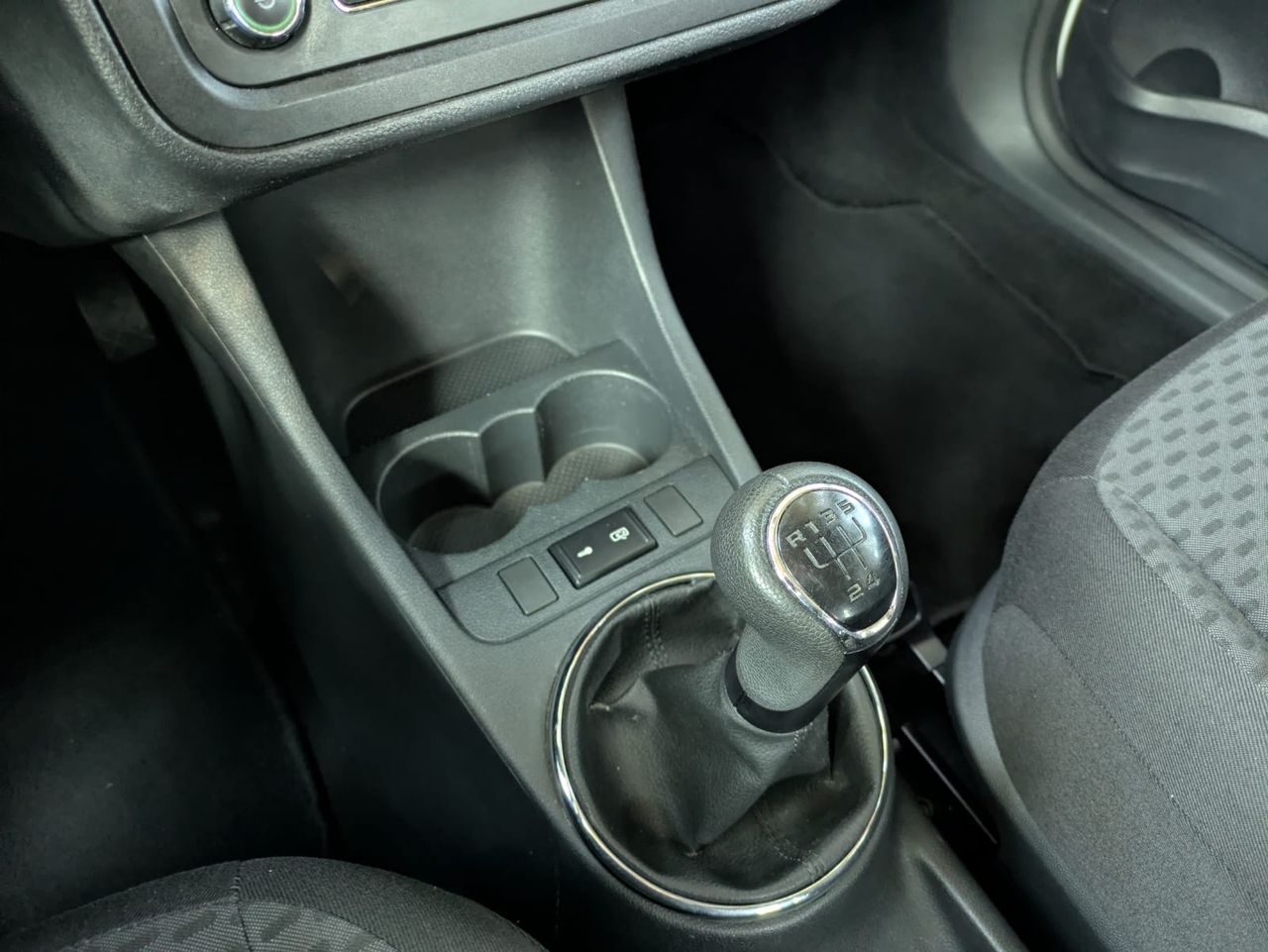 Skoda Fabia 1.2 60cv Spirit - Foto 24