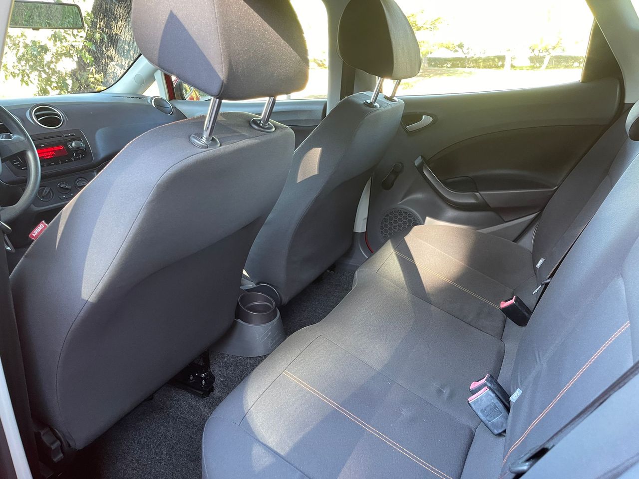 Seat Ibiza 5p Emoción 1.2 12v 60 CV - Foto 18