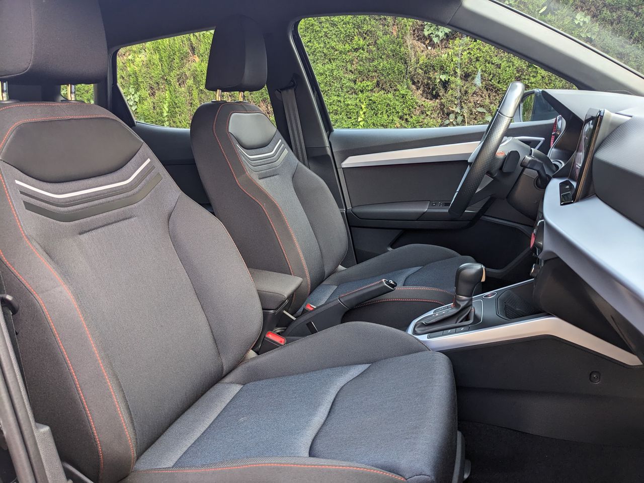 Seat Arona 1.0 TSI 110 FR XL 5p S/S DSG7 - Foto 21