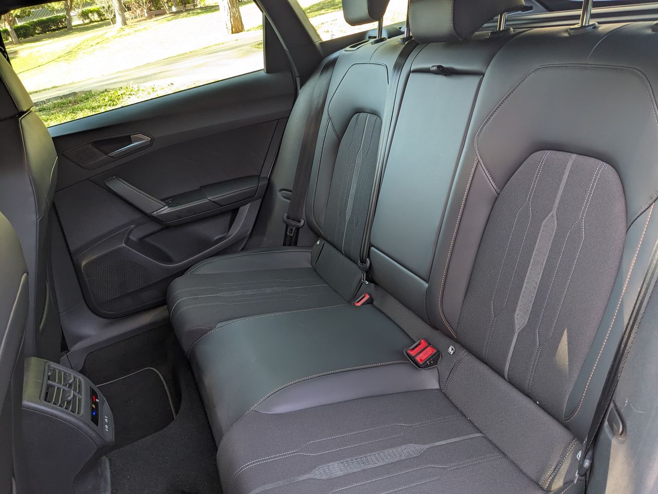 Cupra León Sportstourer 1.5 eTSI 110 kW (150 CV) DSG - Foto 13