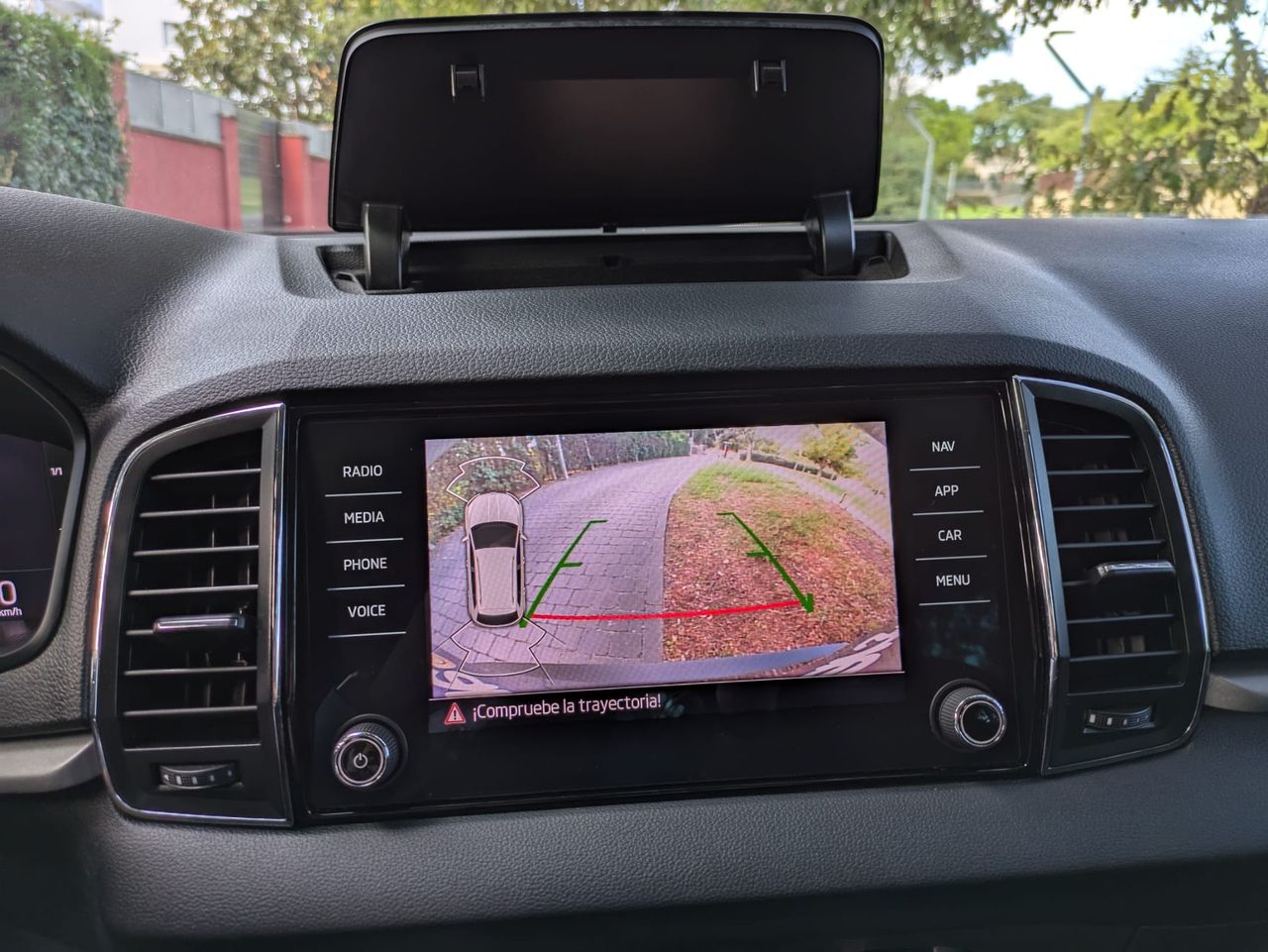 Skoda Karoq 1.5 TSI DSG ACT Ambition - Foto 25