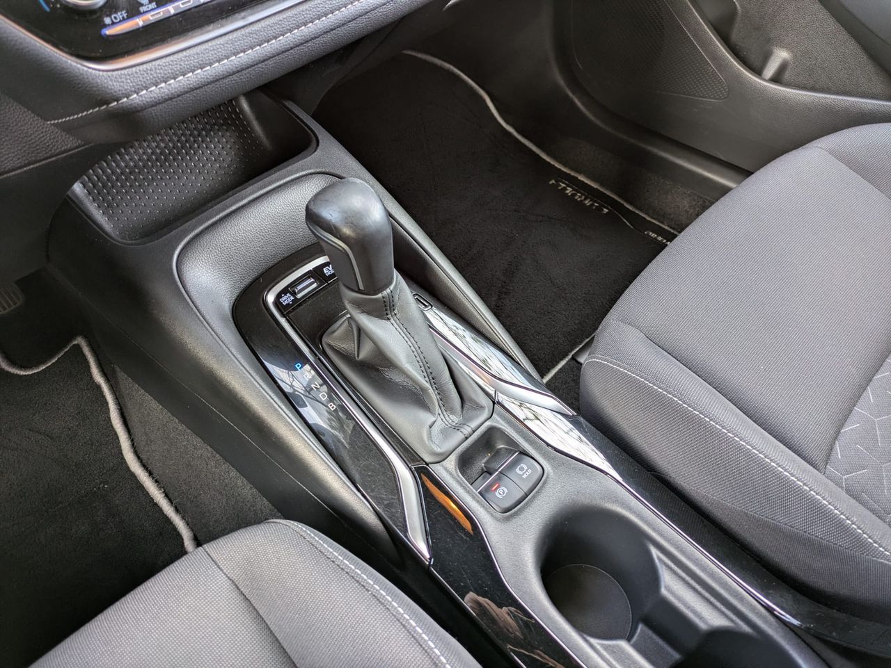 Toyota Corolla 1.8 125H ACTIVE TECH E-CVT TOU SPORT - Foto 30