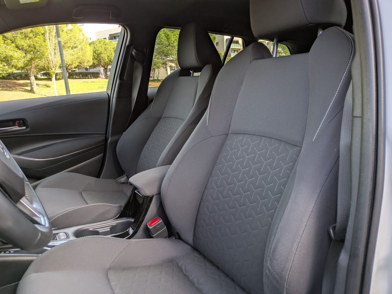 Toyota Corolla 1.8 125H ACTIVE TECH E-CVT TOU SPORT - Foto 12