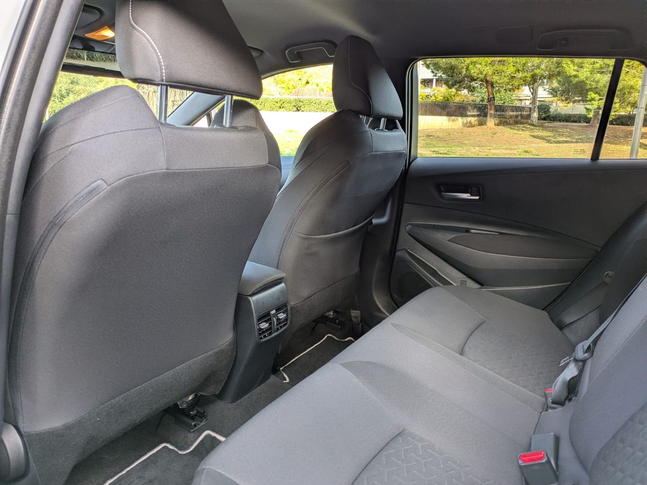 Toyota Corolla 1.8 125H ACTIVE TECH E-CVT TOU SPORT - Foto 13