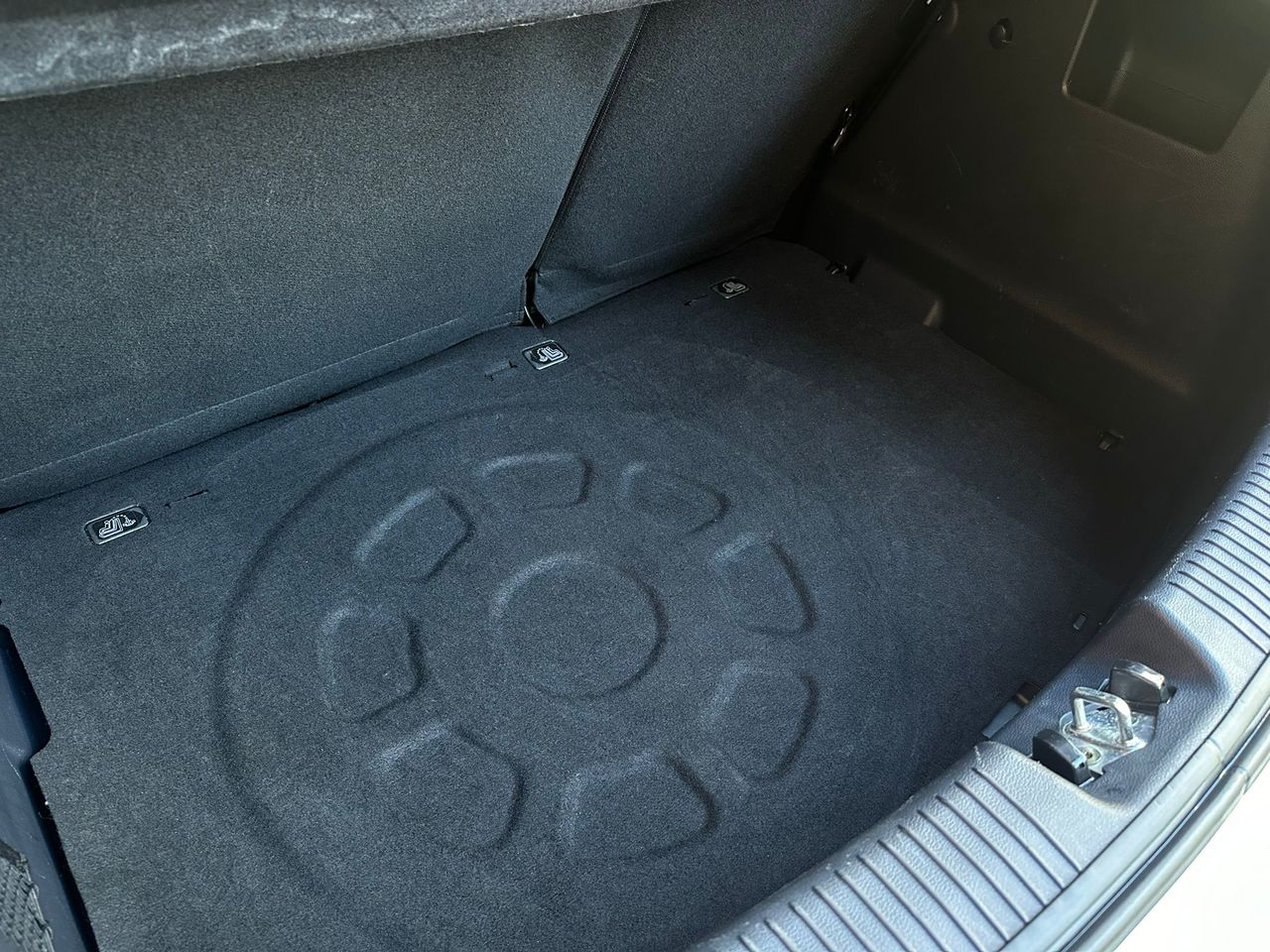 Kia Rio 1.2 Xtech 85cv - Foto 13