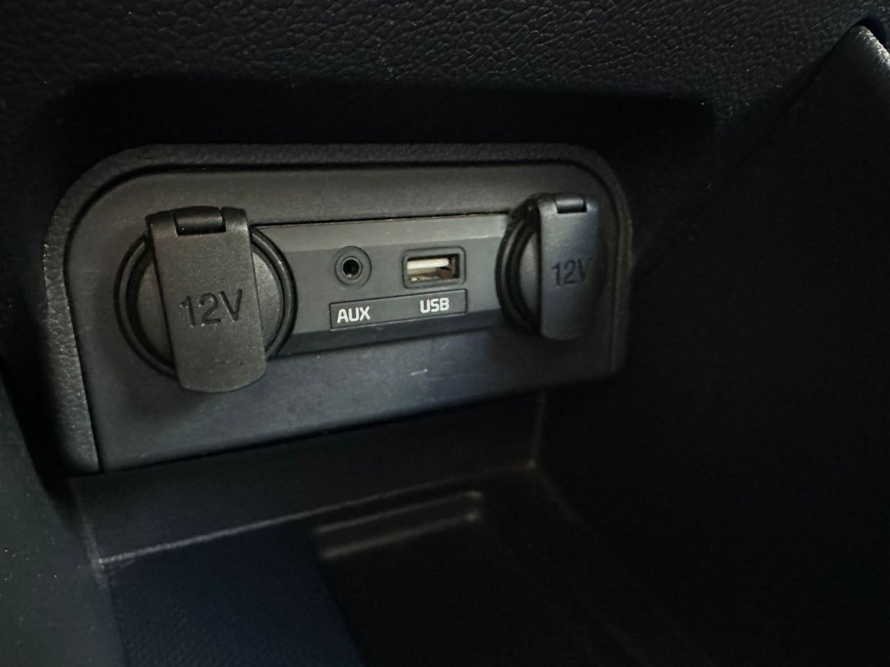 Kia Rio 1.2 Xtech 85cv - Foto 22