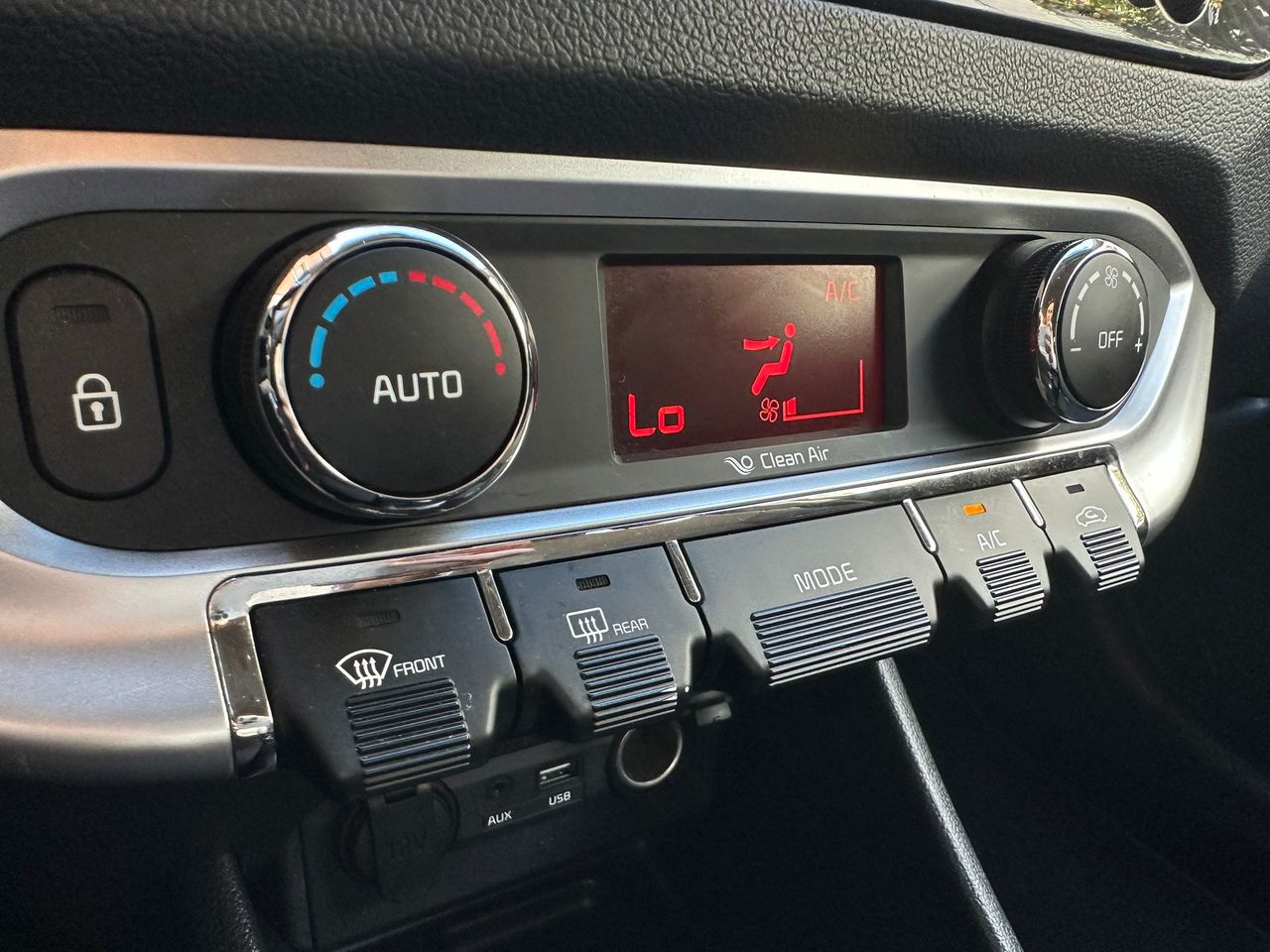 Kia Rio 1.2 Xtech 85cv - Foto 17