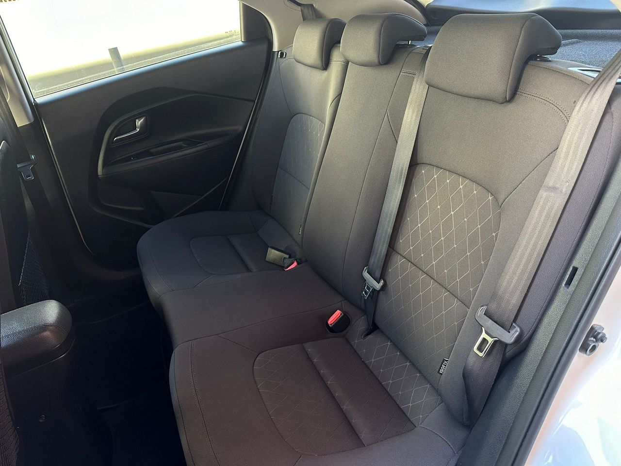 Kia Rio 1.2 Xtech 85cv - Foto 11