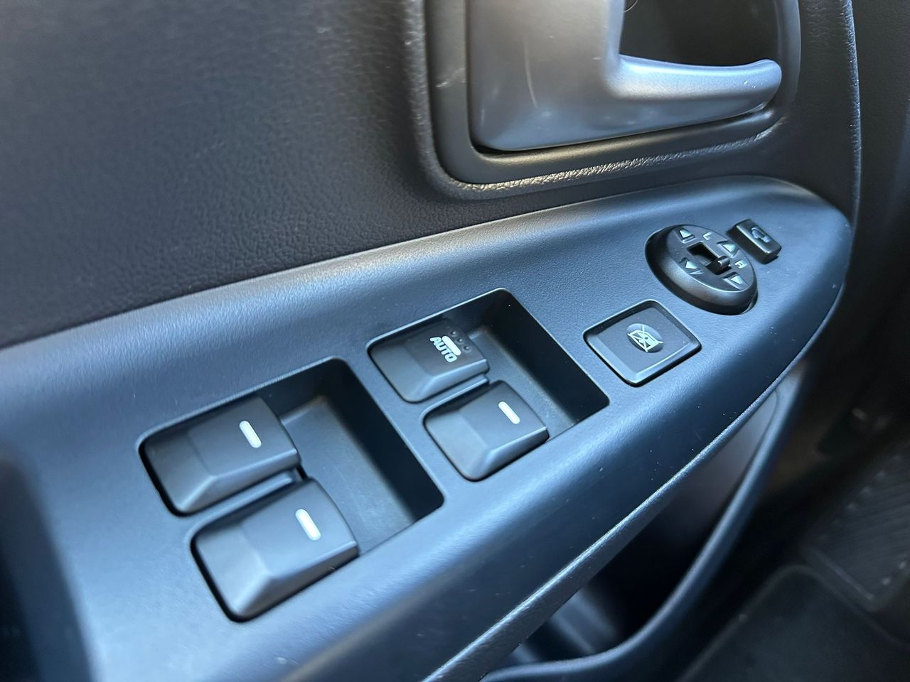 Kia Rio 1.2 Xtech 85cv - Foto 18