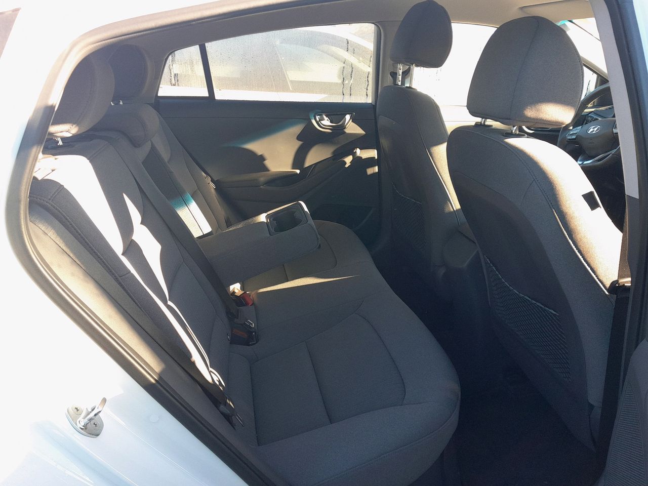 Hyundai IONIQ Híbrido 1.6 GDI 104 kW (141 CV) DCT Klass LE - Foto 7