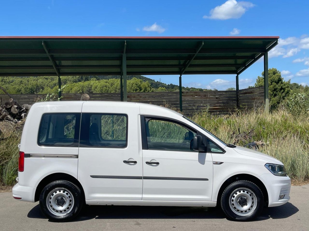 Volkswagen Caddy 2.0 TDI 75 kW (102 CV) Origin - Foto 6