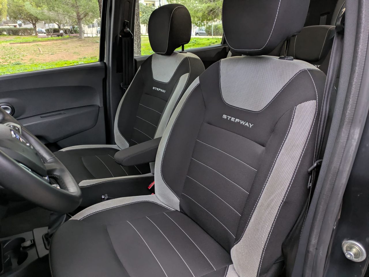 Dacia Lodgy Stepway 1.6 75 kW (100 CV) 7 plazas - Foto 11