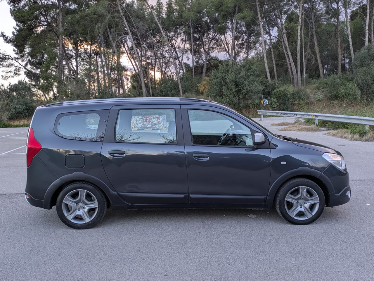 Dacia Lodgy Stepway 1.6 75 kW (100 CV) 7 plazas - Foto 16
