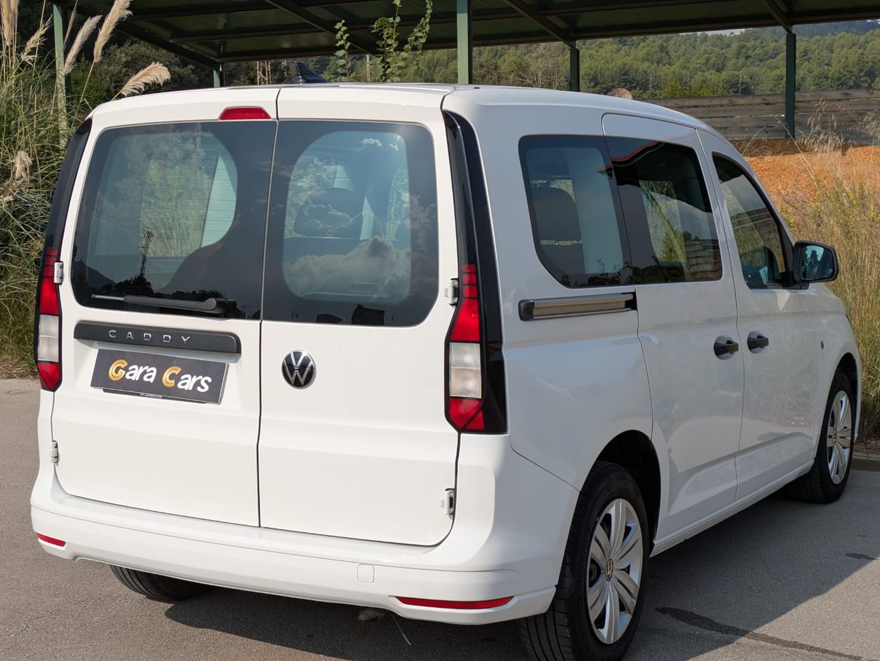 Volkswagen Caddy Beach 2.0 TDI 75kw 102 CV BMT - Foto 7