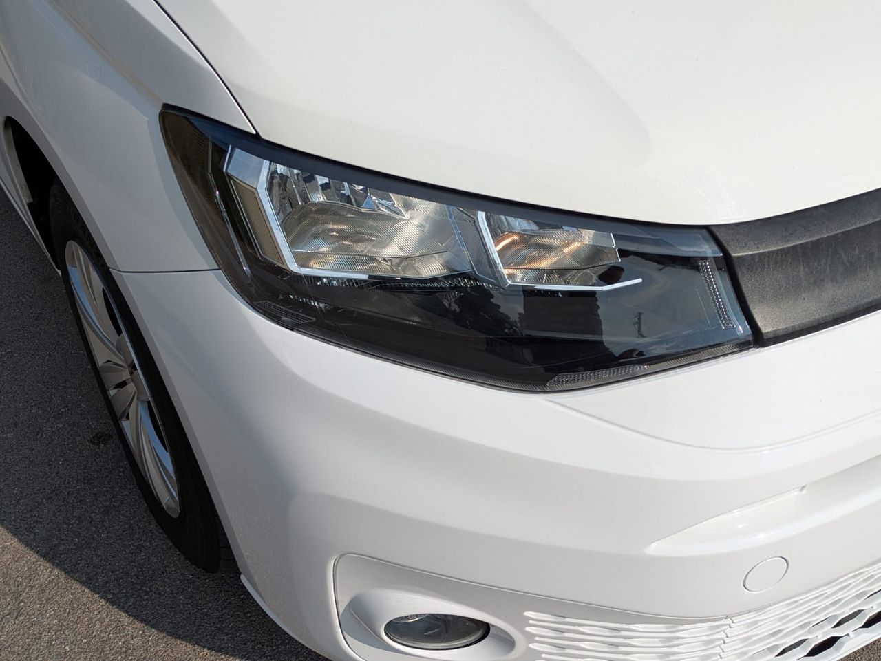 Volkswagen Caddy Beach 2.0 TDI 75kw 102 CV BMT - Foto 12