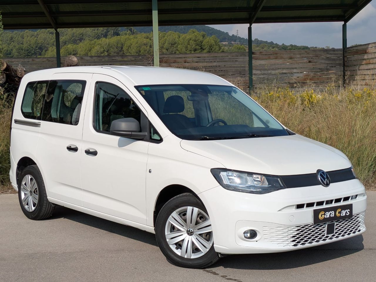 Volkswagen Caddy Beach 2.0 TDI 75kw 102 CV BMT - Foto 4