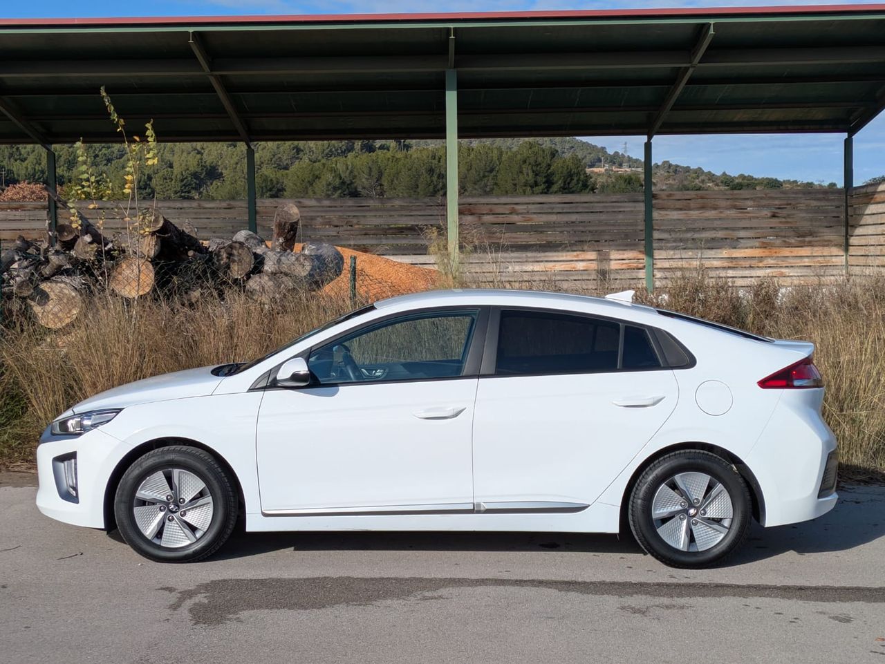 Hyundai IONIQ 1.6 GDI HEV Tecno DCT - Foto 6