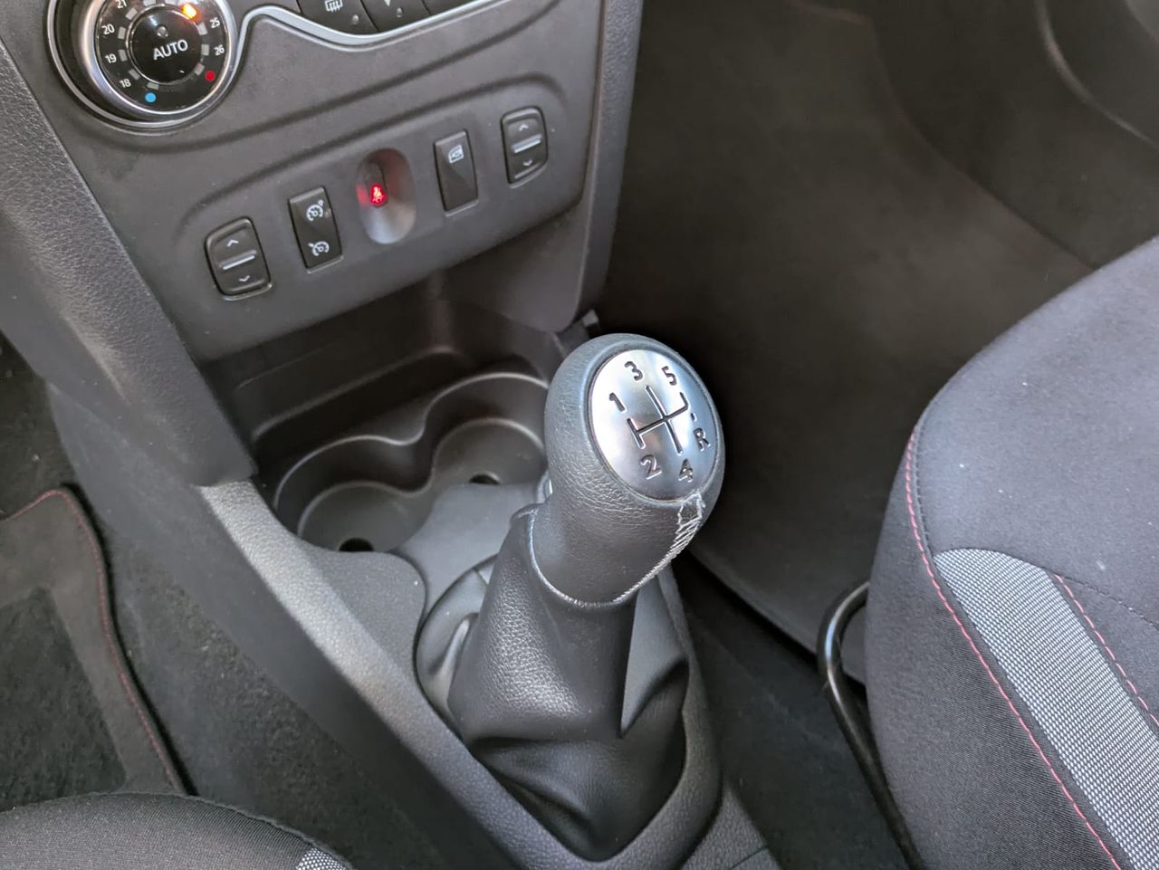 Dacia Sandero 0.9 TCe SL Xplore - Foto 32