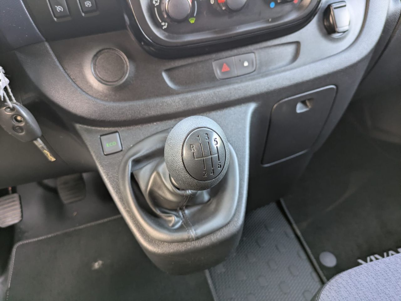 Opel Vivaro 1.6 CDTI SS 92KW L2 2.9t Combi Plus9 - Foto 27