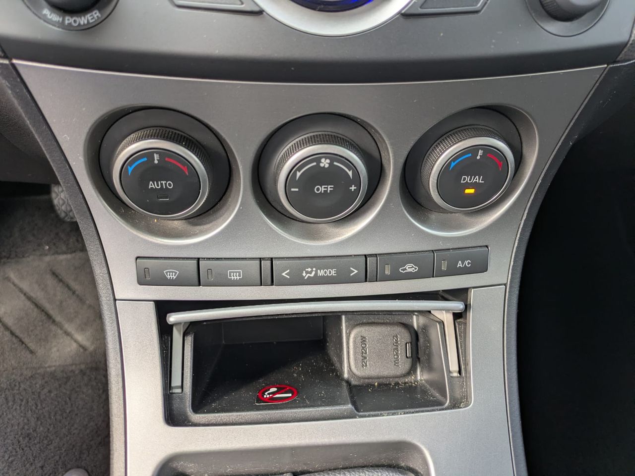 Mazda 3 2.0 DISI 151 CV Luxury - Foto 35