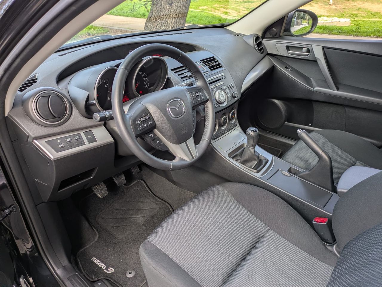 Mazda 3 2.0 DISI 151 CV Luxury - Foto 10