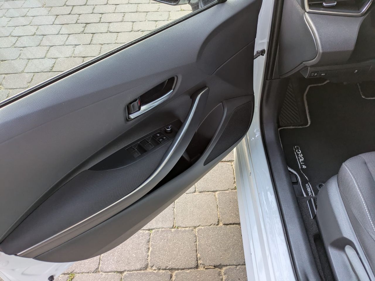 Toyota Corolla 1.8 125H ACTIVE TECH E-CVT - Foto 18