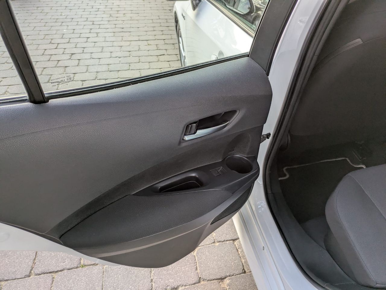 Toyota Corolla 1.8 125H ACTIVE TECH E-CVT - Foto 24