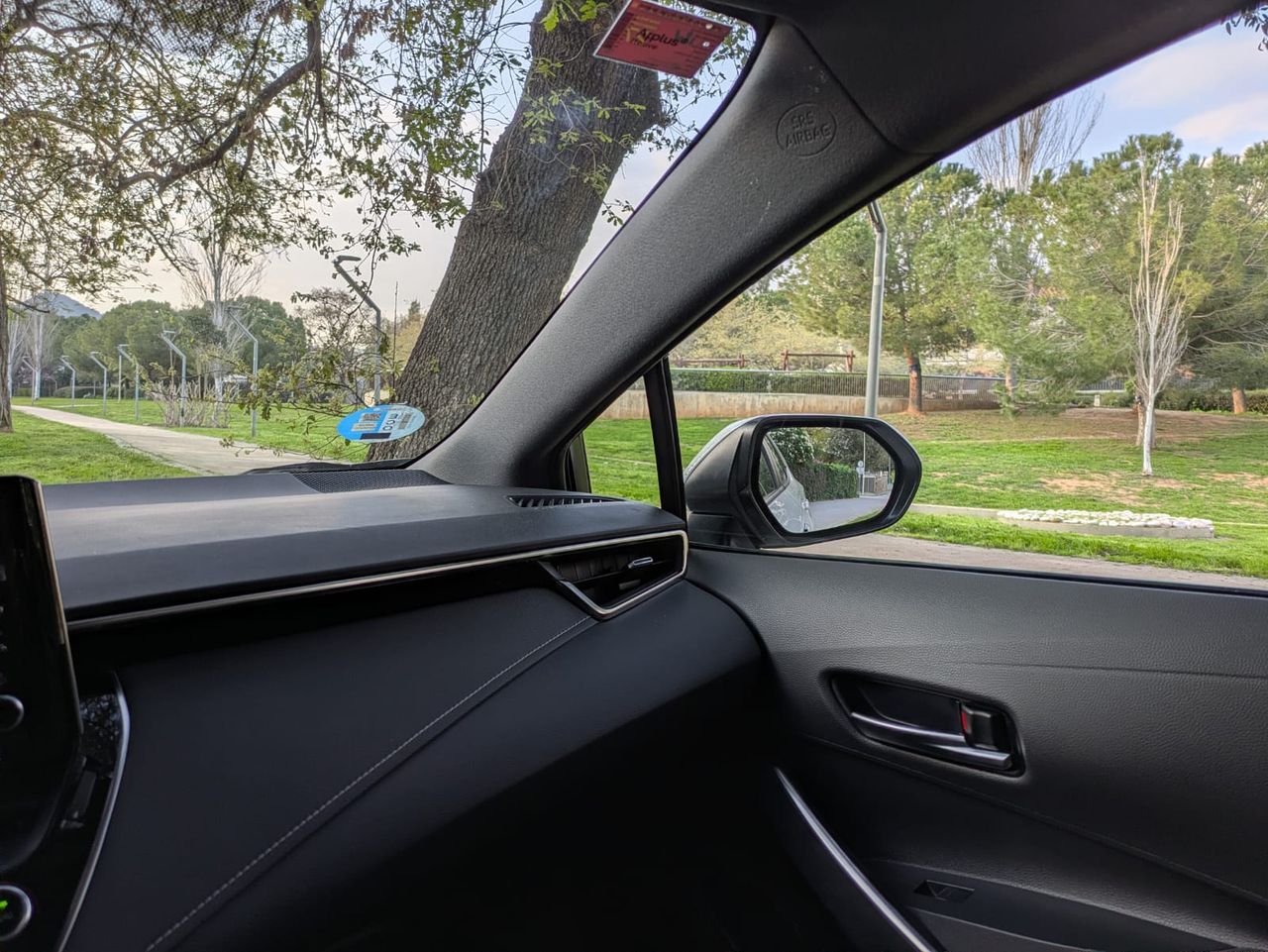 Toyota Corolla 1.8 125H ACTIVE TECH E-CVT - Foto 26