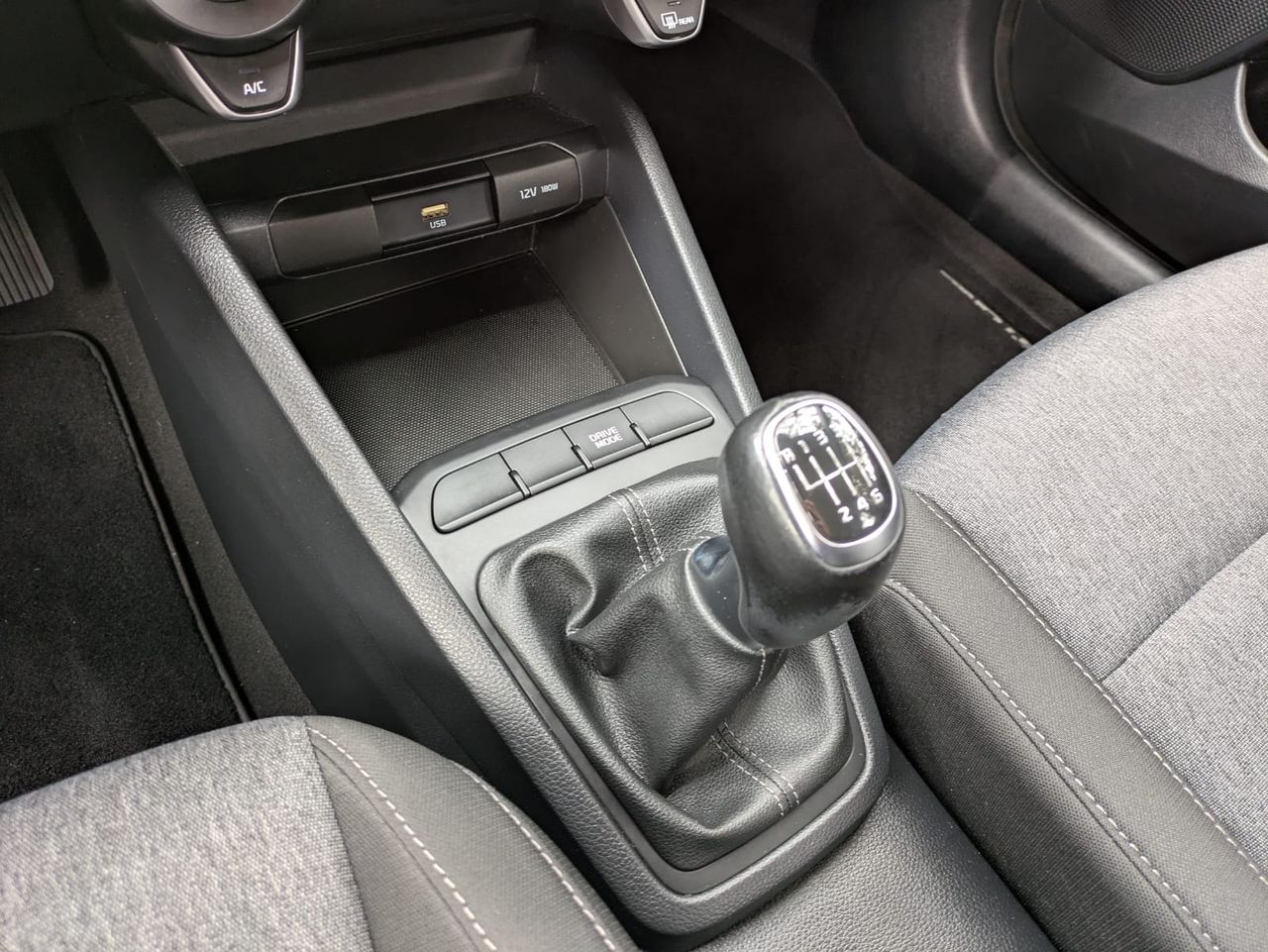 Kia Stonic 1.0 T-GDi MHEV iMT 74 kW (100 CV) Style Edition - Foto 28