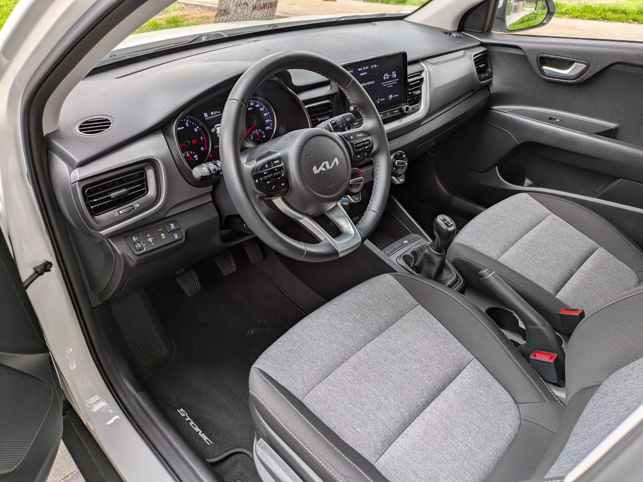 Kia Stonic 1.0 T-GDi MHEV iMT 74 kW (100 CV) Style Edition - Foto 21