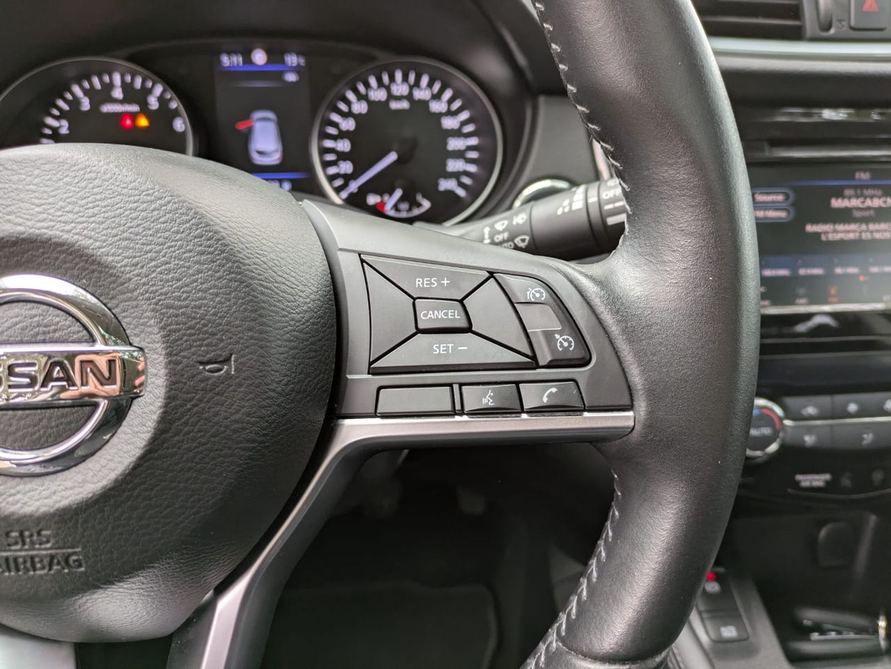 Nissan Qashqai 1.3 DIG-T 140CV N-CONNECTA - Foto 25