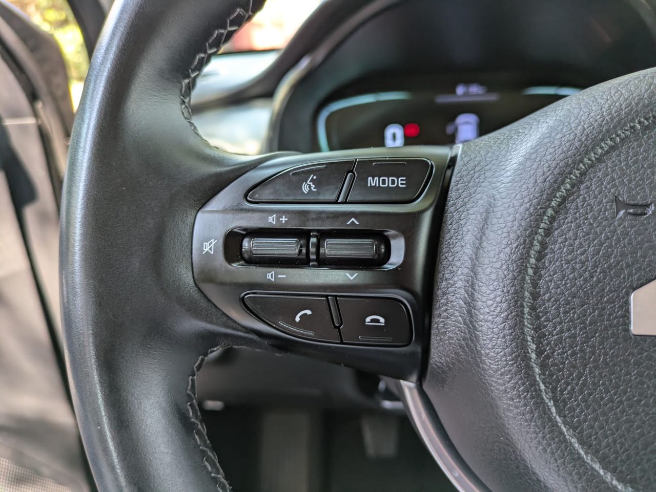 Kia Stonic 1.0 T-GDi MHEV iMT 74 kW - Foto 25