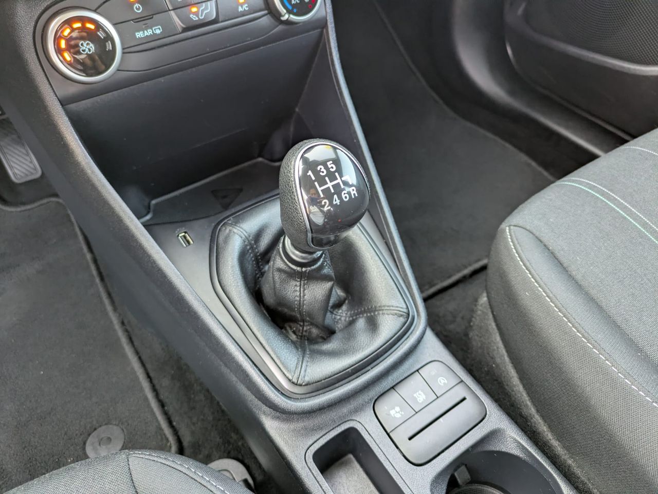 Ford Fiesta 5p Trend 1.0 EcoBoost 74 kW - Foto 31