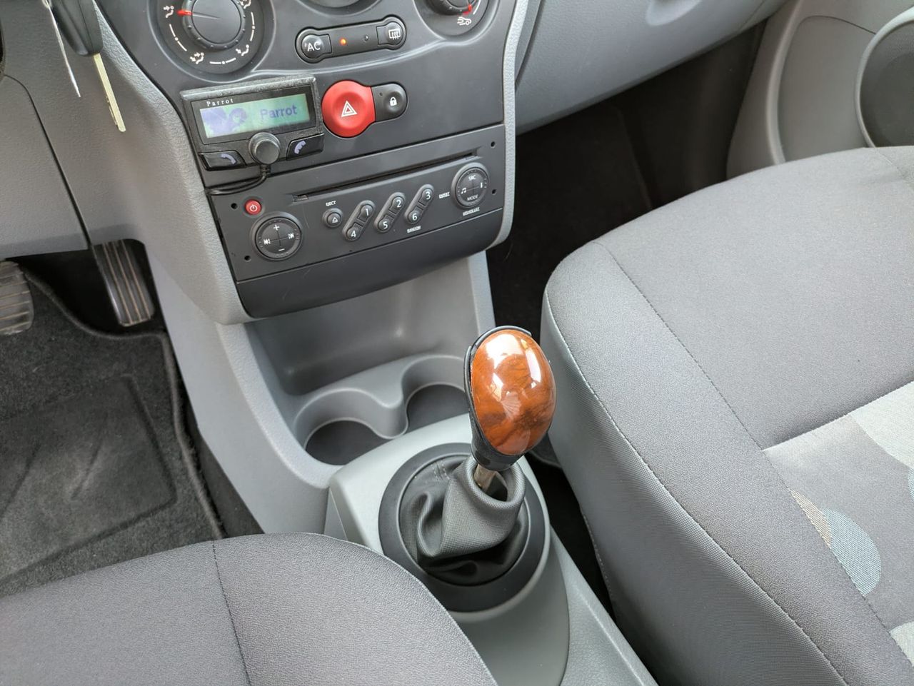 Renault Grand Modus Authentique 1.2 16v 75 CV eco2 - Foto 33