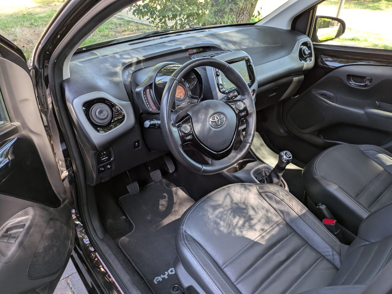Toyota Aygo 5p 70 x-clusiv - Foto 20