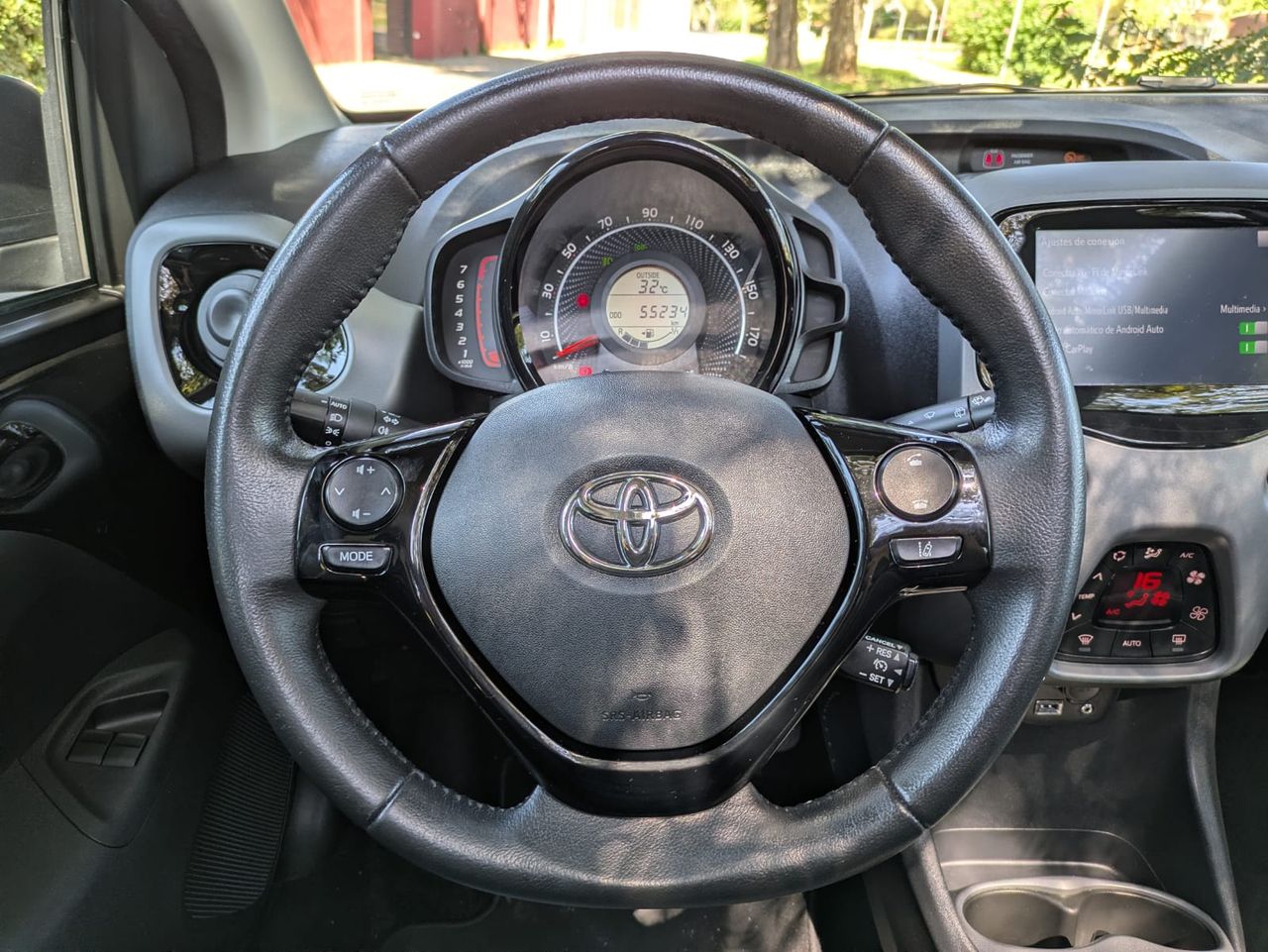 Toyota Aygo 5p 70 x-clusiv - Foto 23