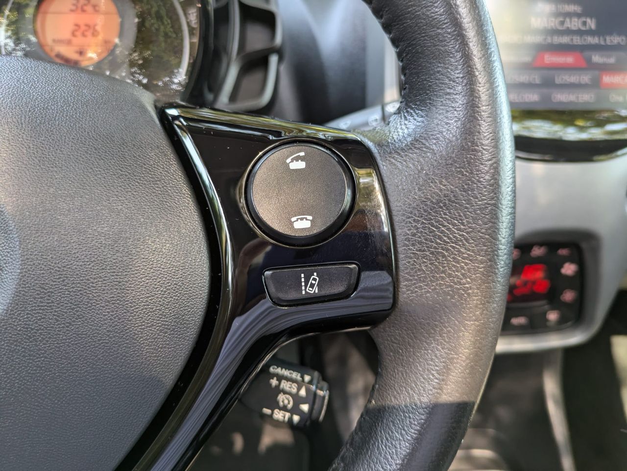 Toyota Aygo 5p 70 x-clusiv - Foto 25