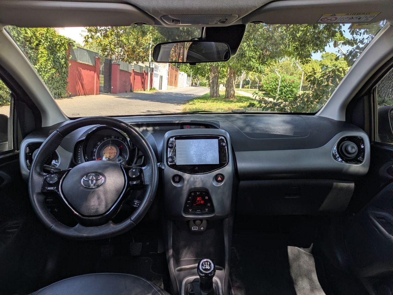 Toyota Aygo 5p 70 x-clusiv - Foto 21