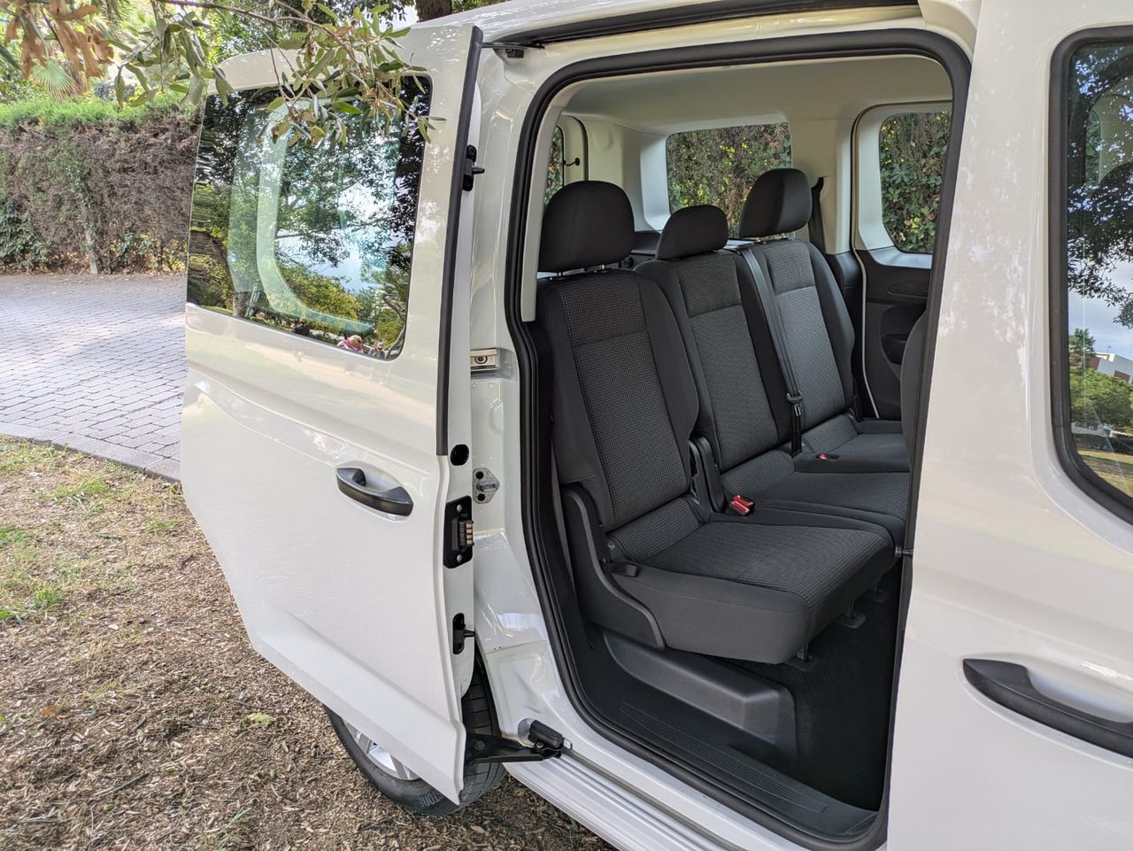 Volkswagen Caddy 2.0 TDI 75 kW - Foto 23