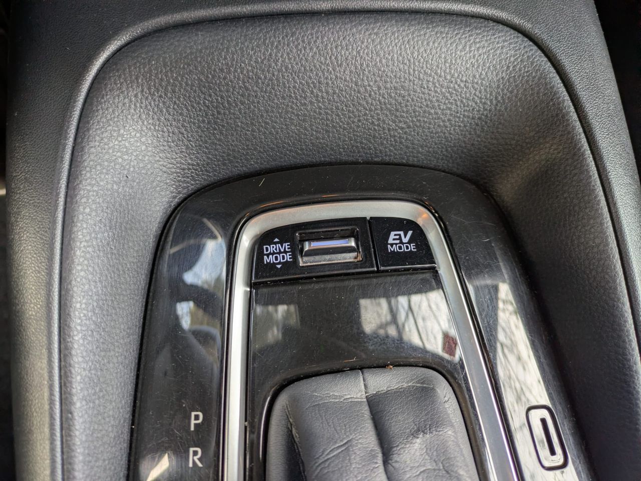 Toyota Corolla Touring Sports 125H Business - Foto 35