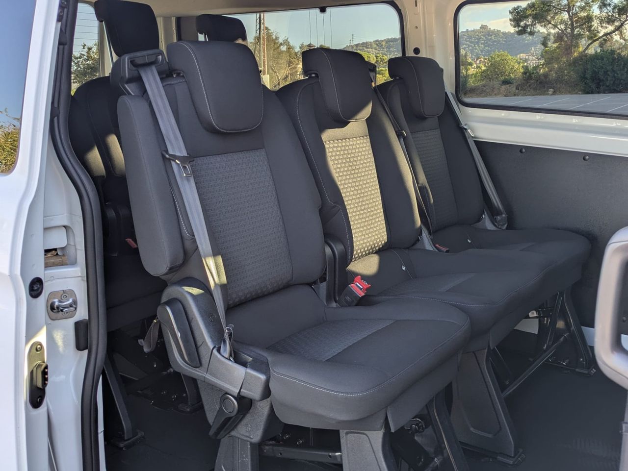 Ford Transit Custom Kombi L2 Trend 2.0 TDCi 96 kW - Foto 9