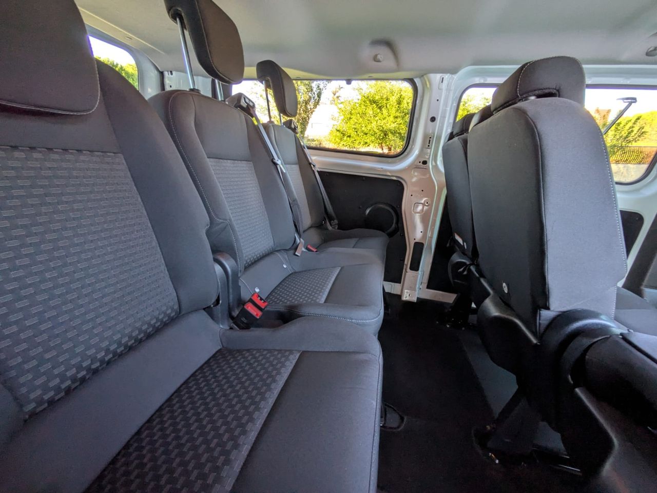 Ford Transit Custom Kombi L2 Trend 2.0 TDCi 96 kW - Foto 21