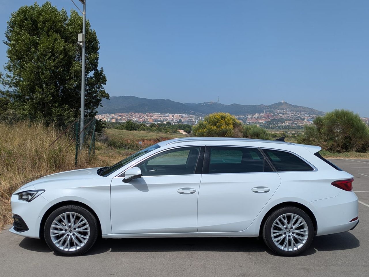 Seat Leon Sportstourer 1.5 eTSI 110 KW - Foto 6