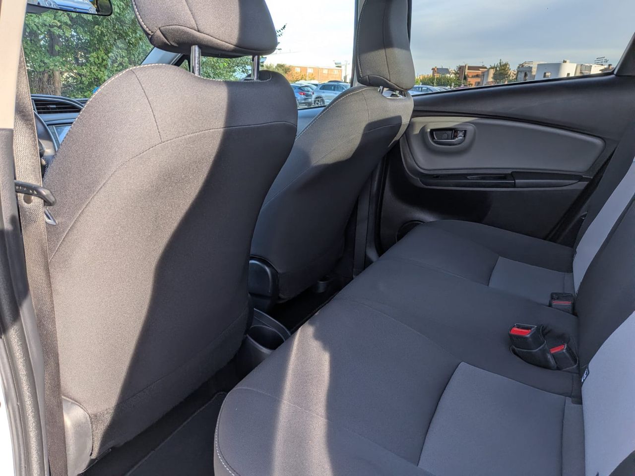 Toyota Yaris 5p 100H Feel! - Foto 22
