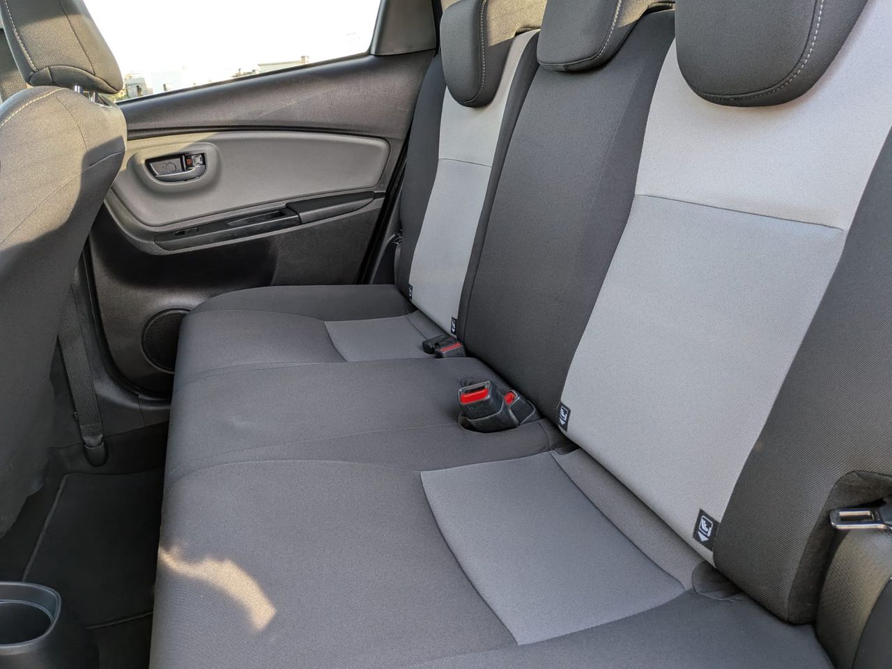 Toyota Yaris 5p 100H Feel! - Foto 11