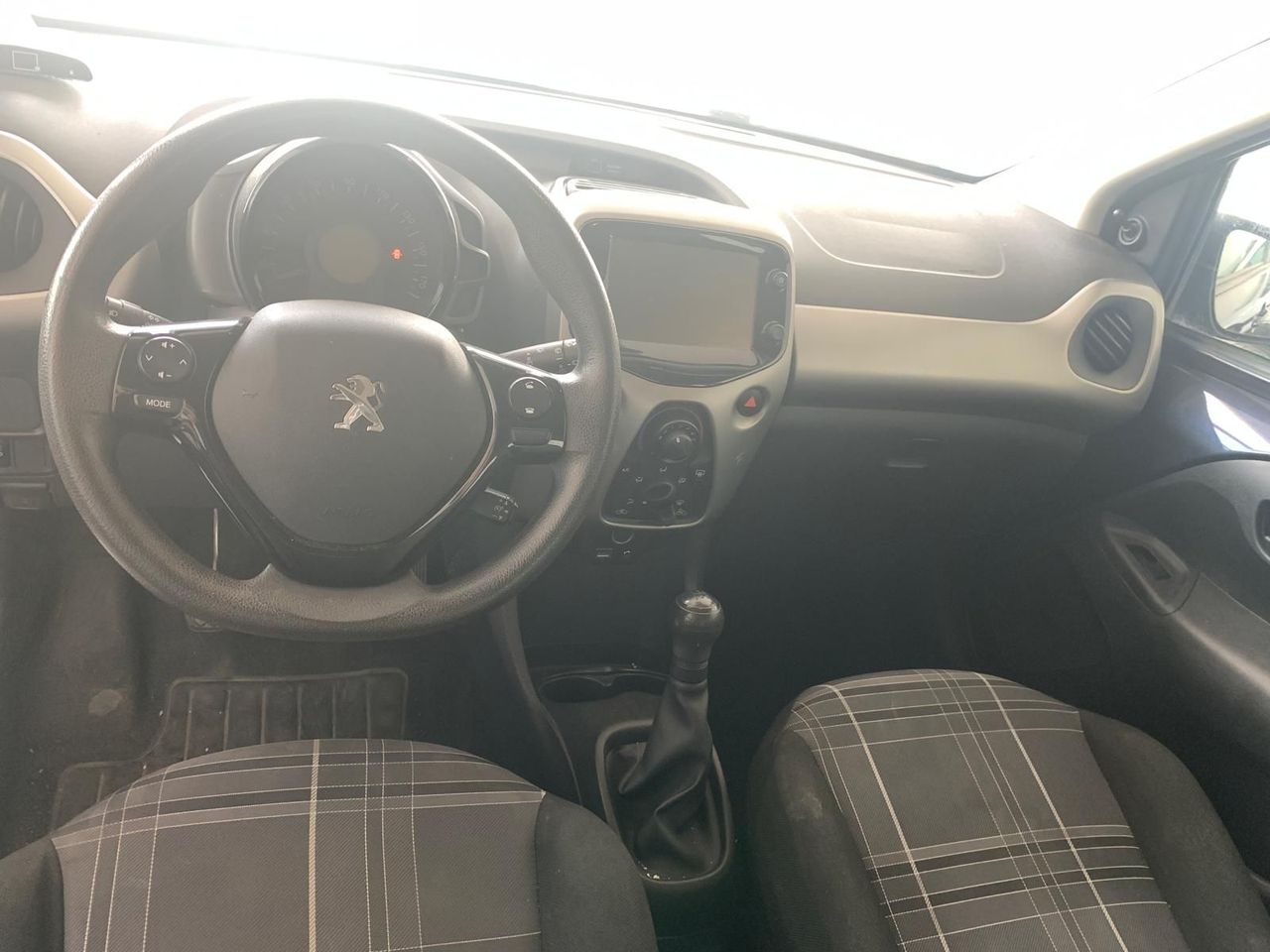 Peugeot 108 5p Active 1.2 PureTech 82 - Foto 8