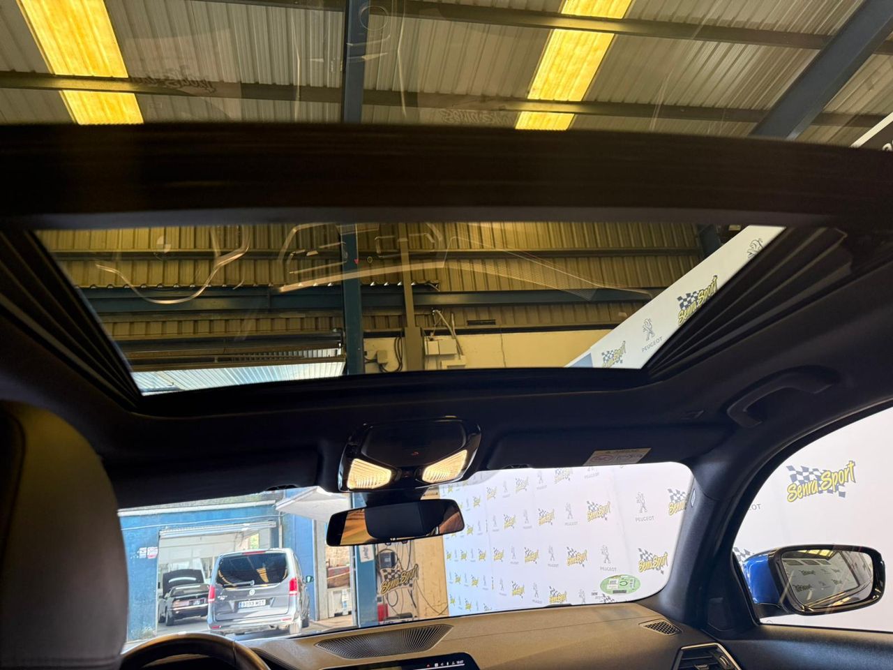 BMW Serie 3 320d Auto.Touring SE PUEDE VER Y PROBAR EN SENRA SPORT (PEUGEOT) DUMBRIA - Foto 24