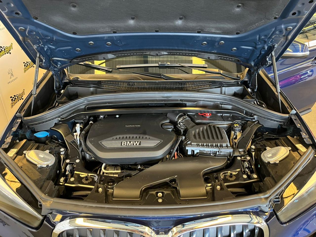 BMW X1 sDrive16d Business SE PUEDE VER Y PROBAR EN SENRA SPORT (PEUGEOT) DUMBRIA - Foto 30