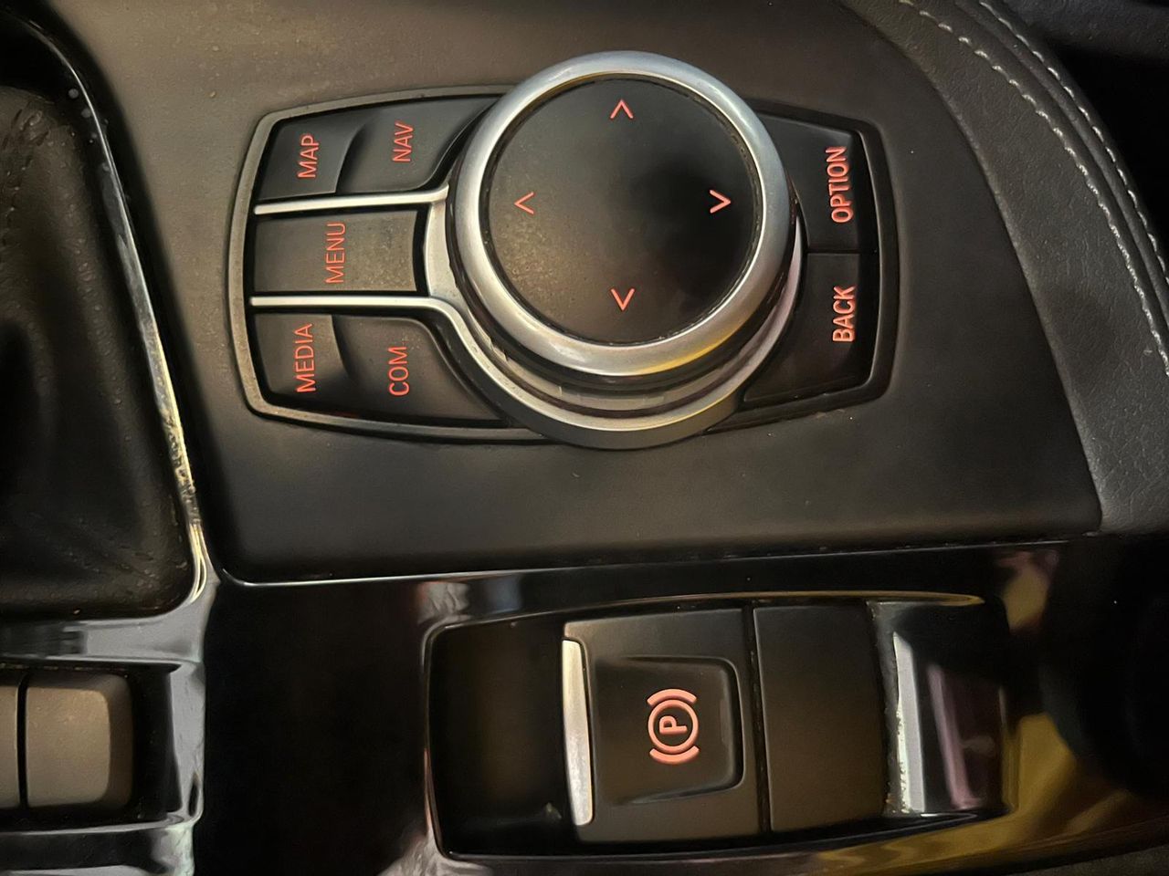 BMW X2 sDrive16d SE PUEDE VER Y PROBAR EN SENRA SPORT (PEUGEOT) DUMBRIA - Foto 24