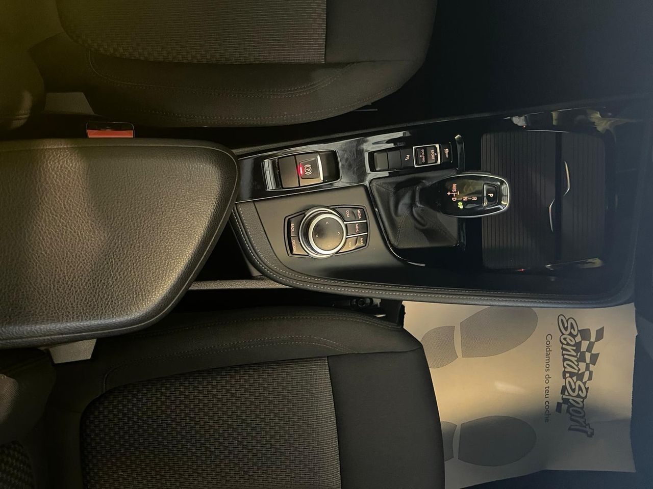 BMW X2 sDrive16d SE PUEDE VER Y PROBAR EN SENRA SPORT (PEUGEOT) DUMBRIA - Foto 16